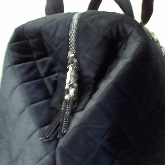 Joan&David Weekend Duffle Bag, Quilted, Velvet, Large, Patent Leather - Picture 3 of 5